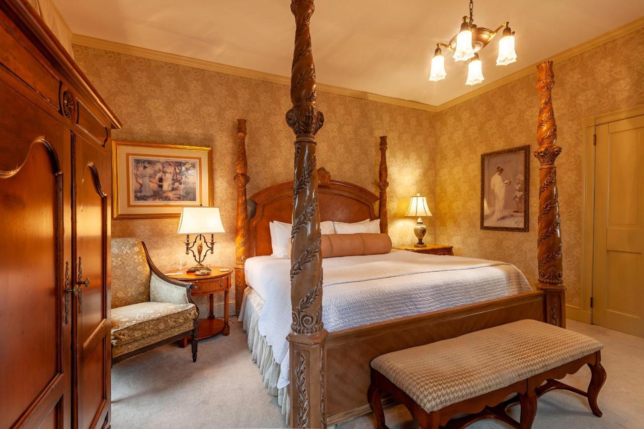 Ivy 4* Newport
