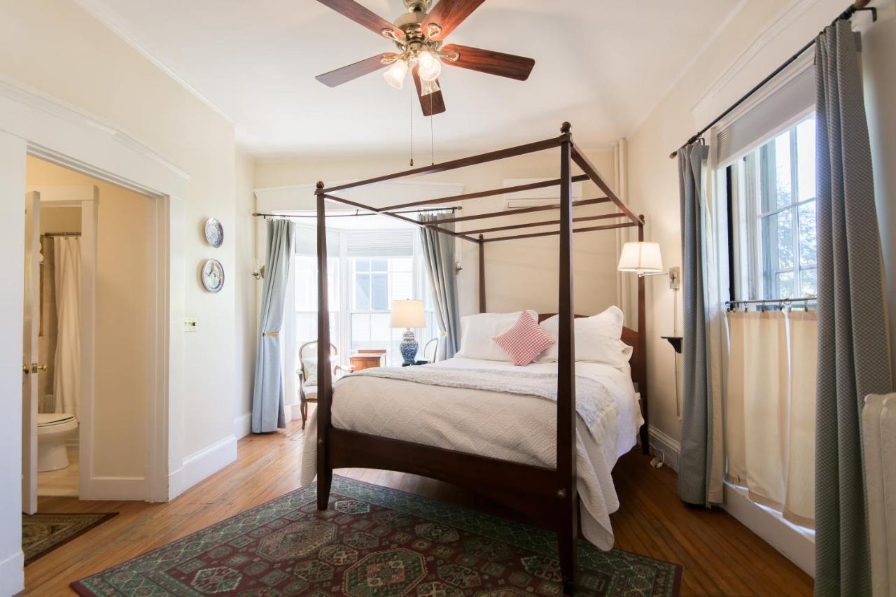 Marshall Slocum 4* Newport