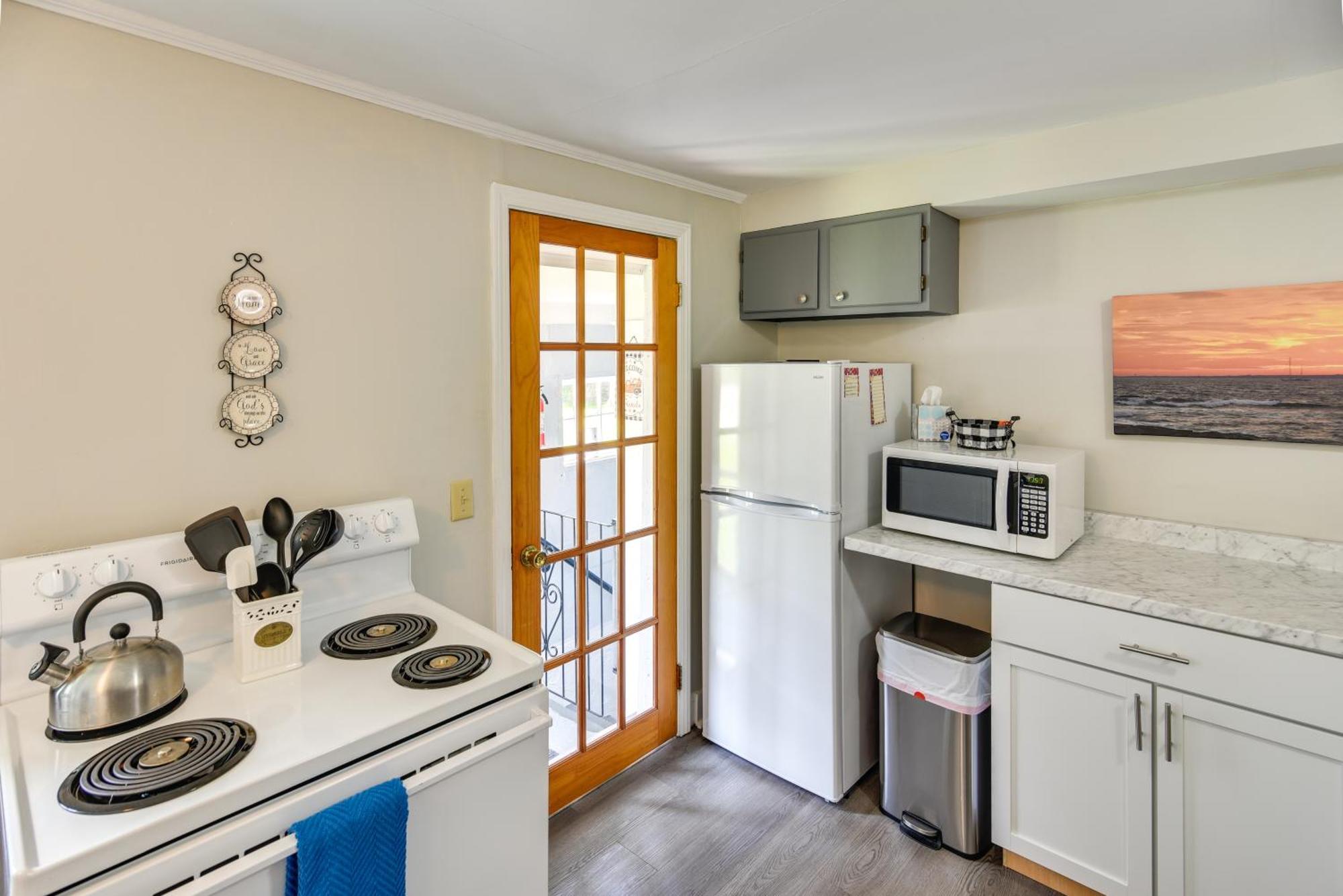 Holiday home House Less Than 3 Mi To Beaches And Bowens Wharf! Newport