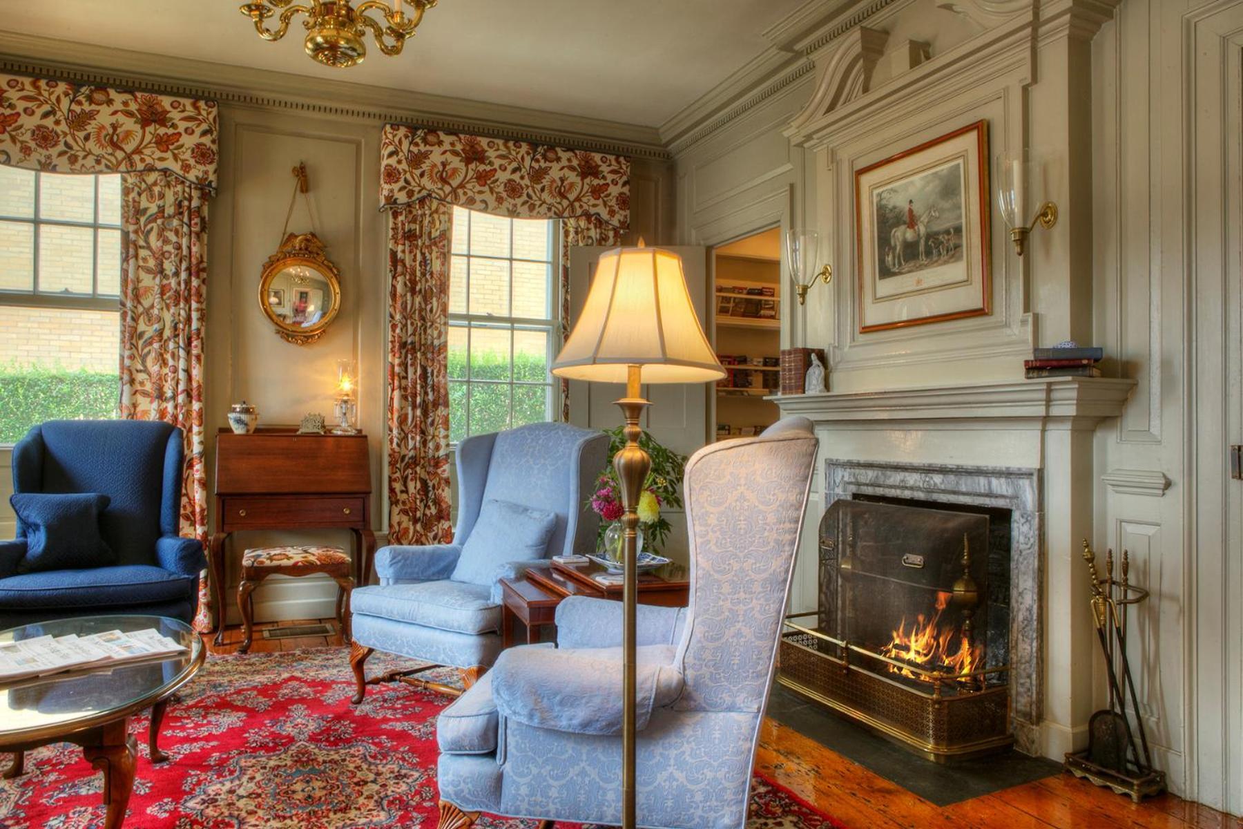 Bed & Breakfast Francis Malbone House