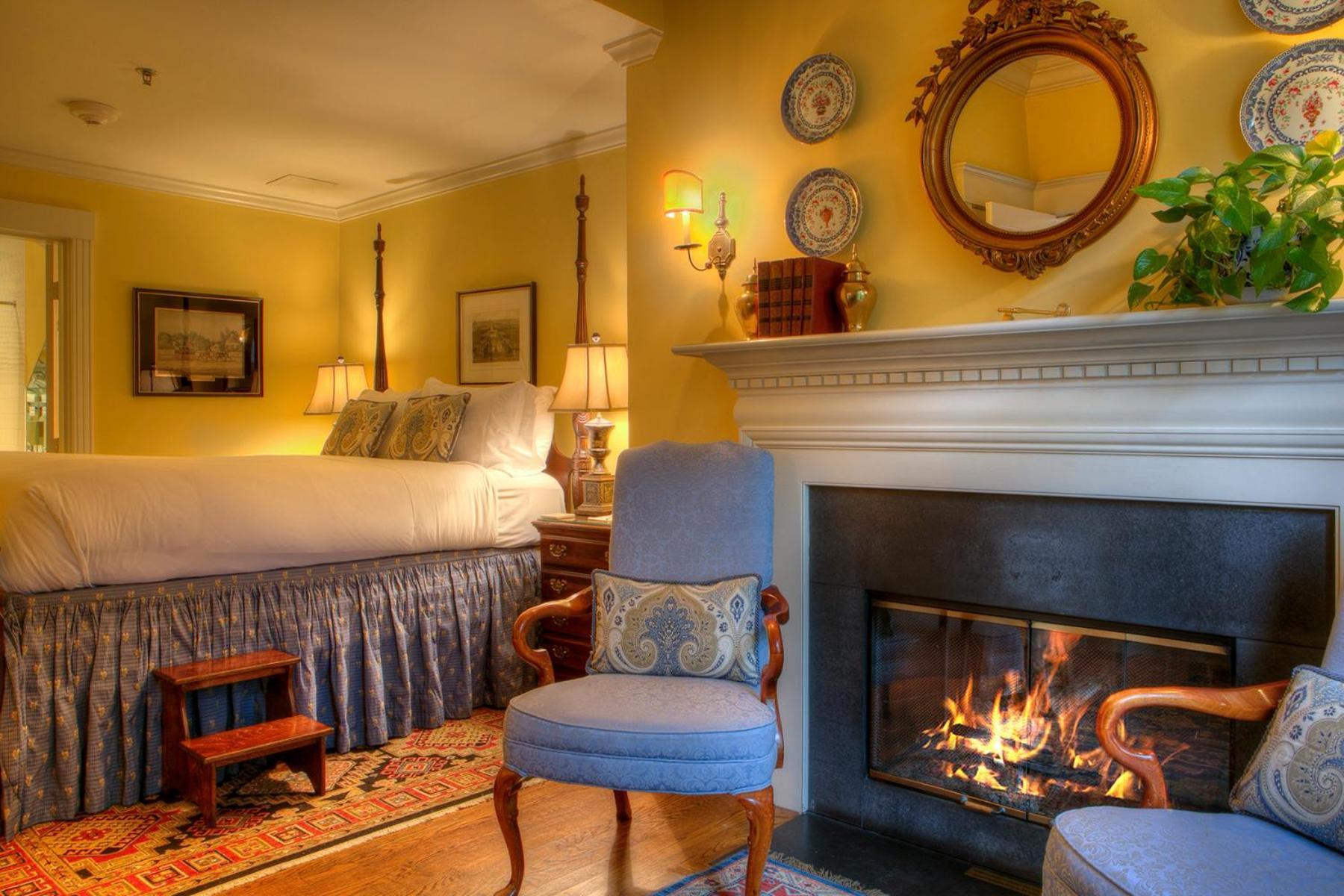 Francis Malbone House Bed & Breakfast