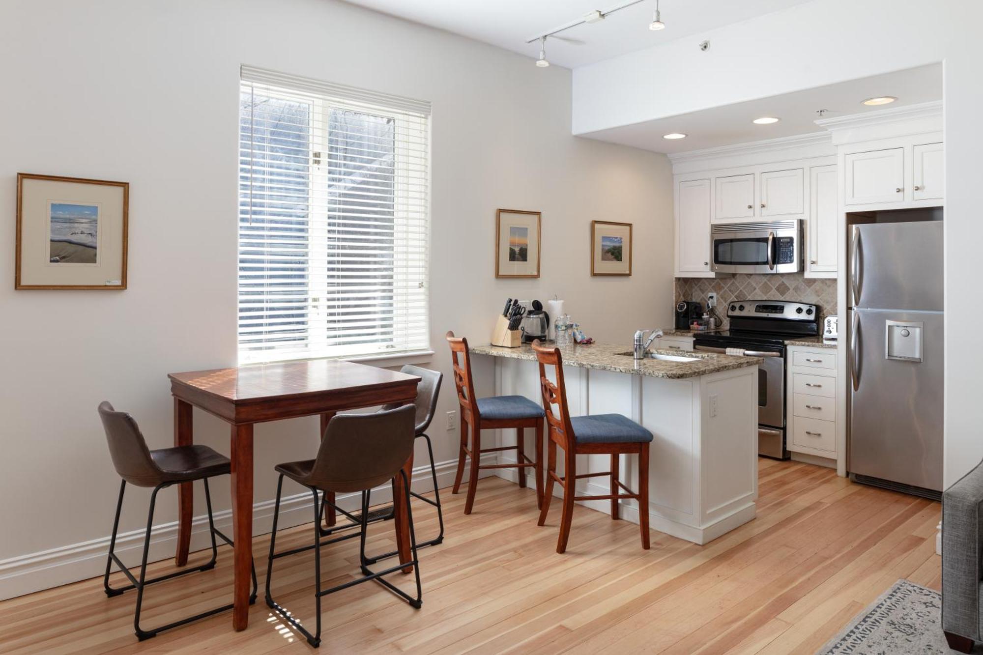 Pelham Court Aparthotel