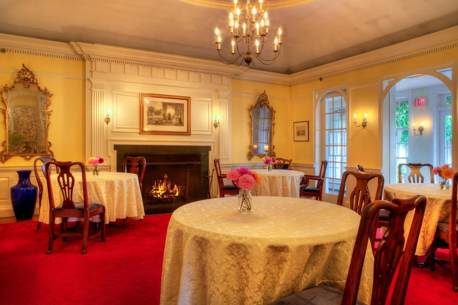 Francis Malbone House Bed & Breakfast 4*