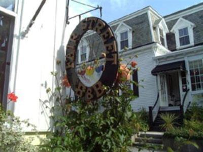 Fair Street Newport