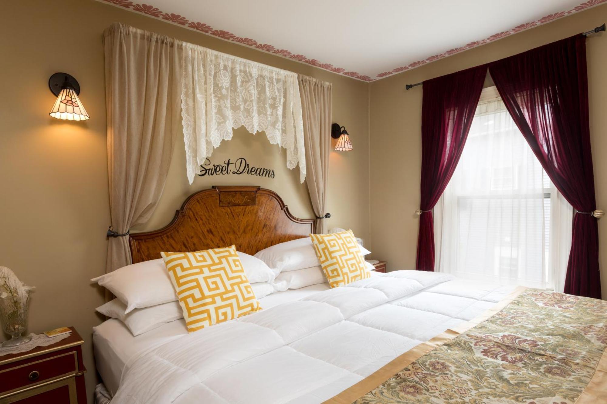 Bed & Breakfast Artful Newport
