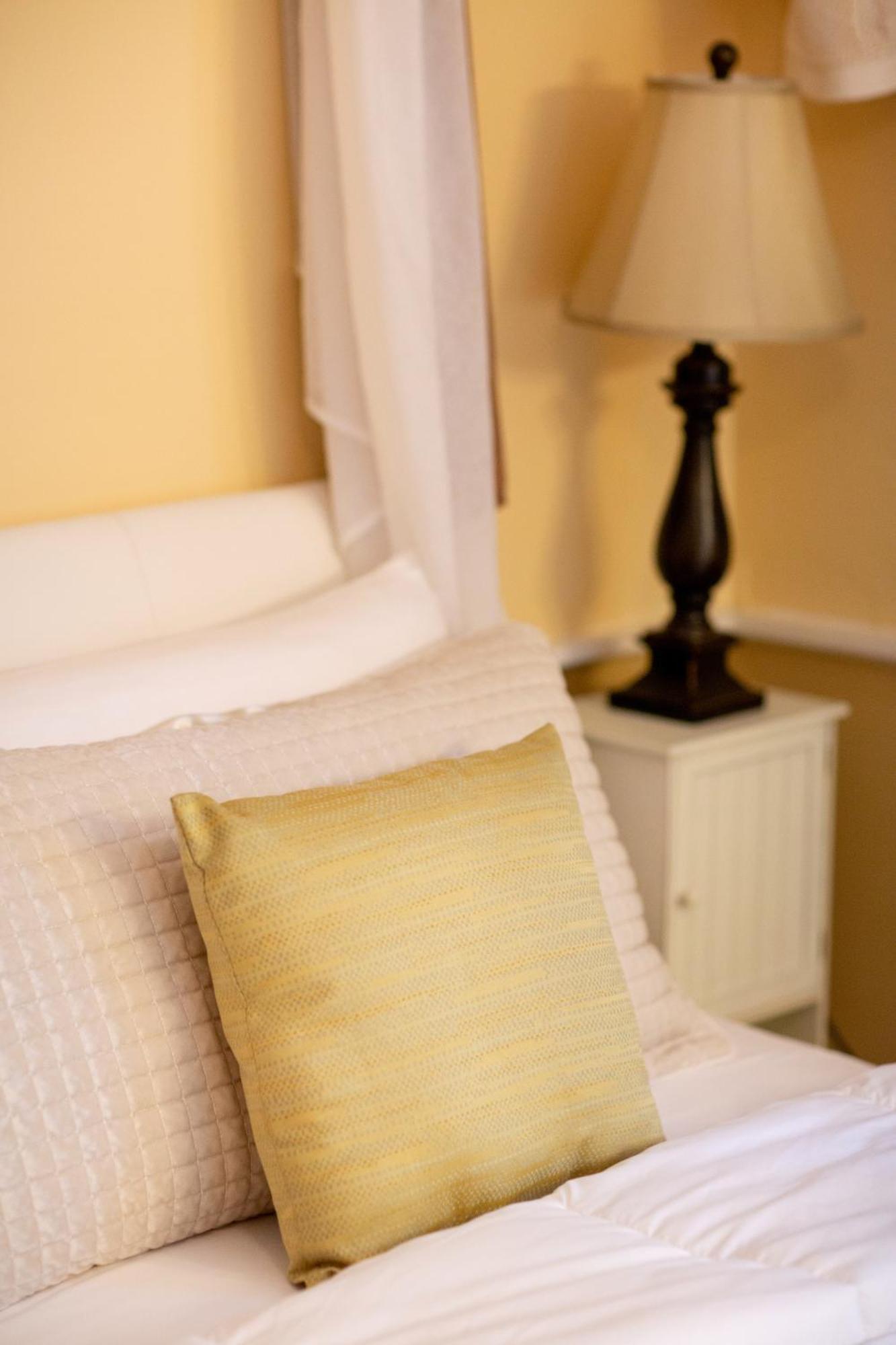 Bed & Breakfast Artful Newport