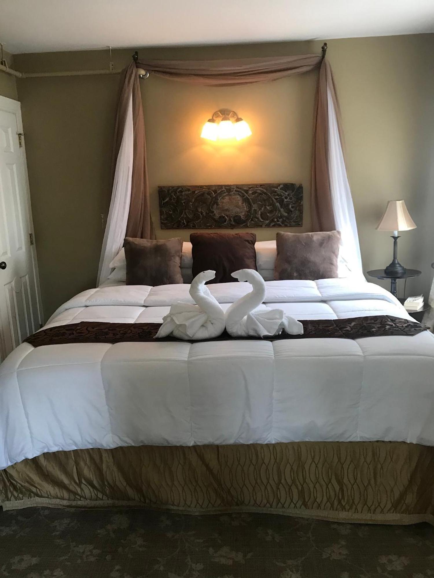 Artful Bed & Breakfast 5*