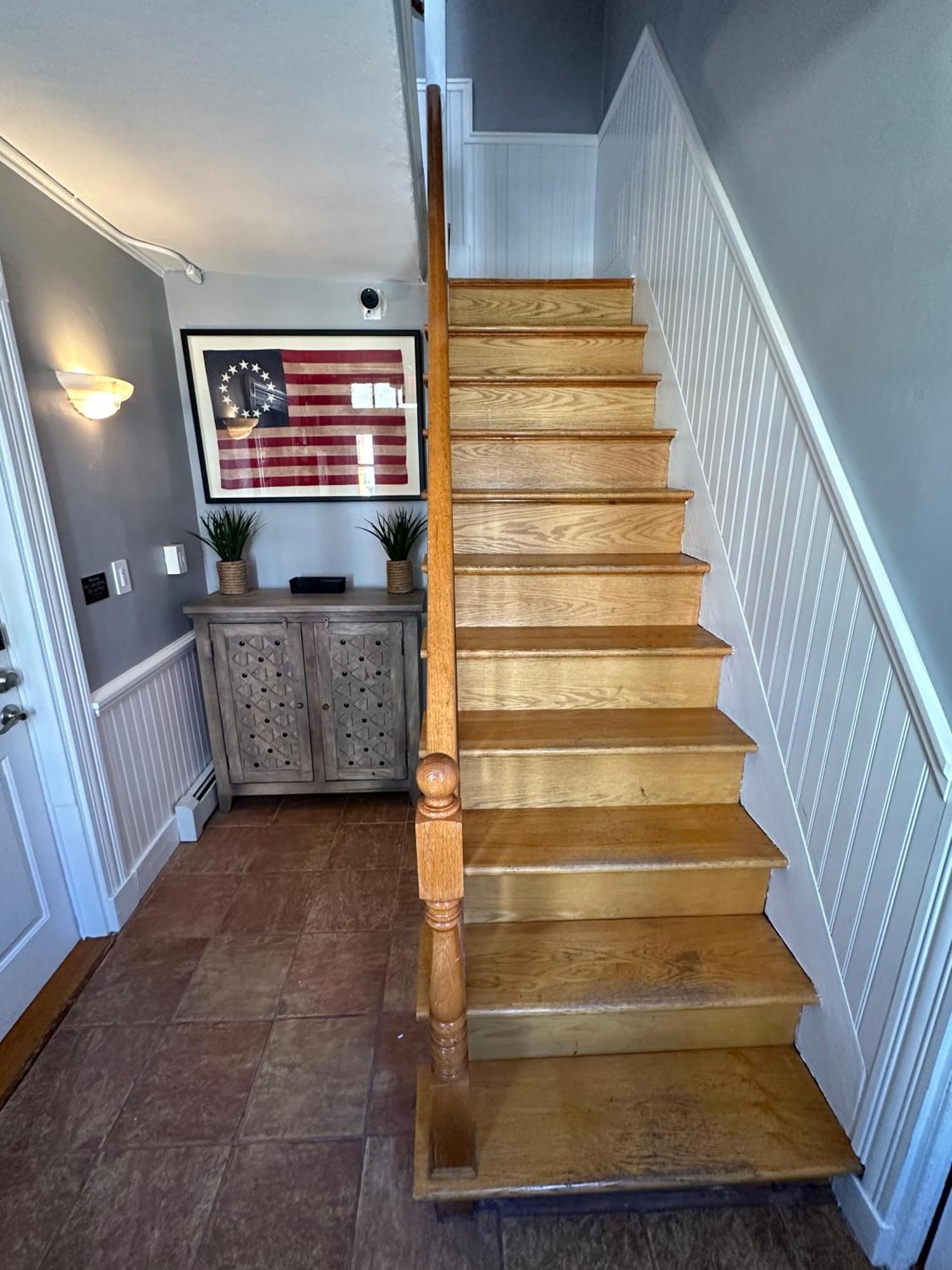 Entire Historic 5 Bed 5 Bath Sleeps 17 Hotel Newport