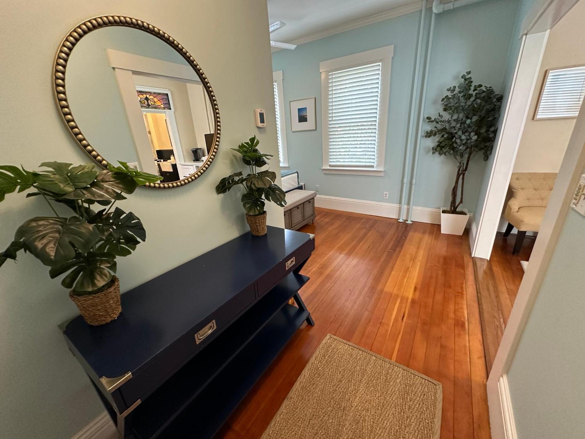 Hotel Entire Charming Victorian Downtown Newport