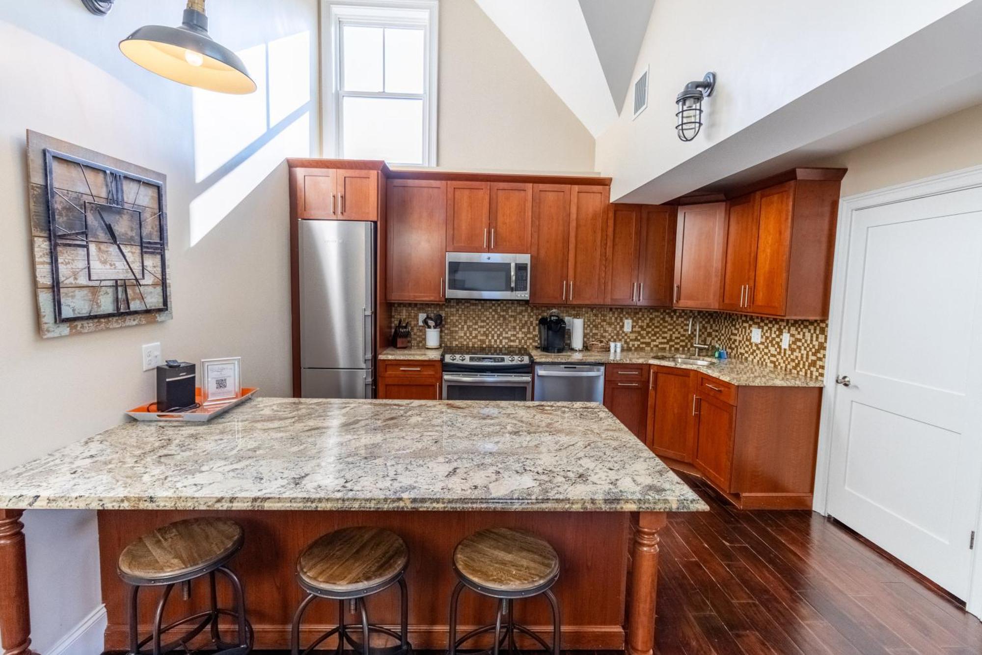 Apartment The Lofts - 543 Thames Street