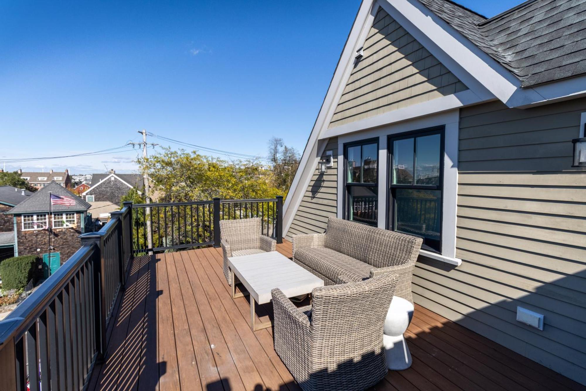 The Lofts - 595 Thames Street Newport