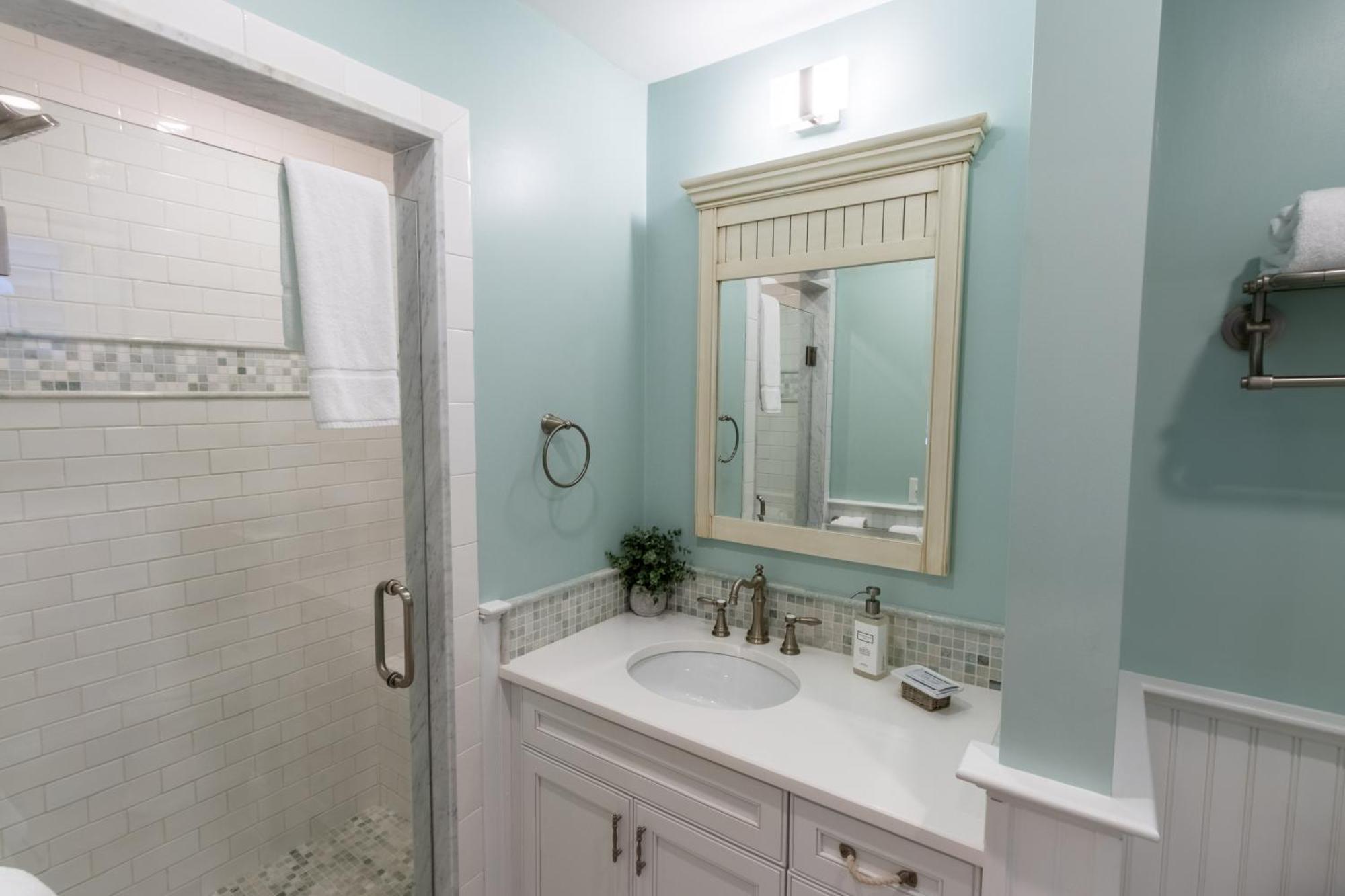 The Lofts - 548 Thames Street Apartment Newport