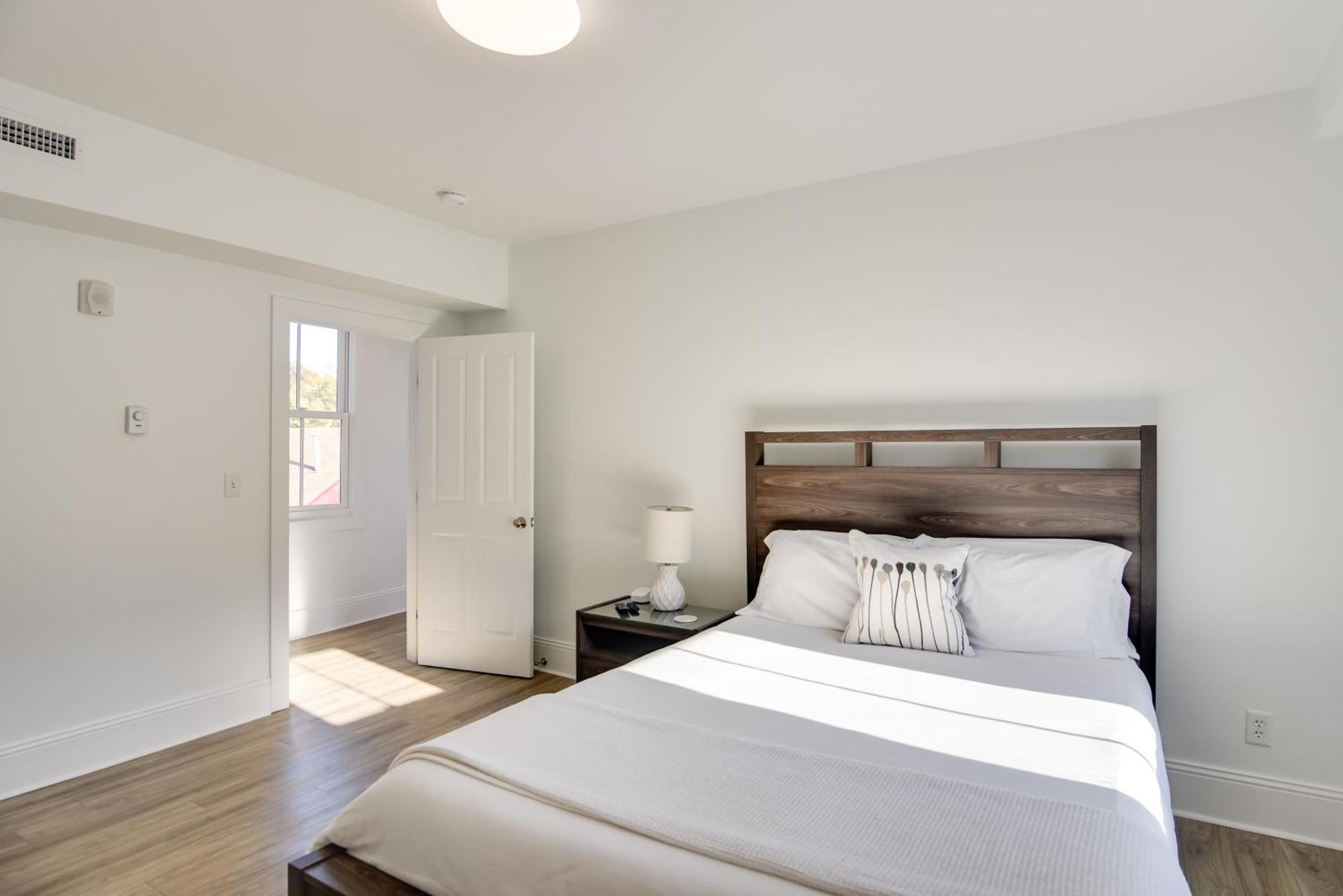 Apartment Walk To Bowens Wharf In Dtwn