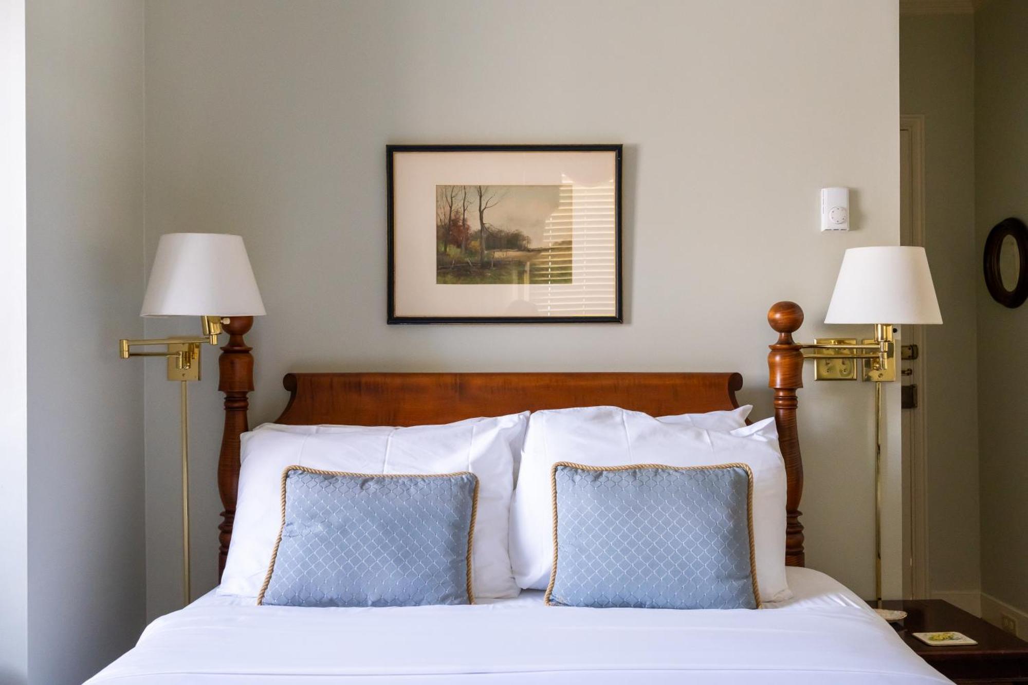 Francis Malbone House 4*