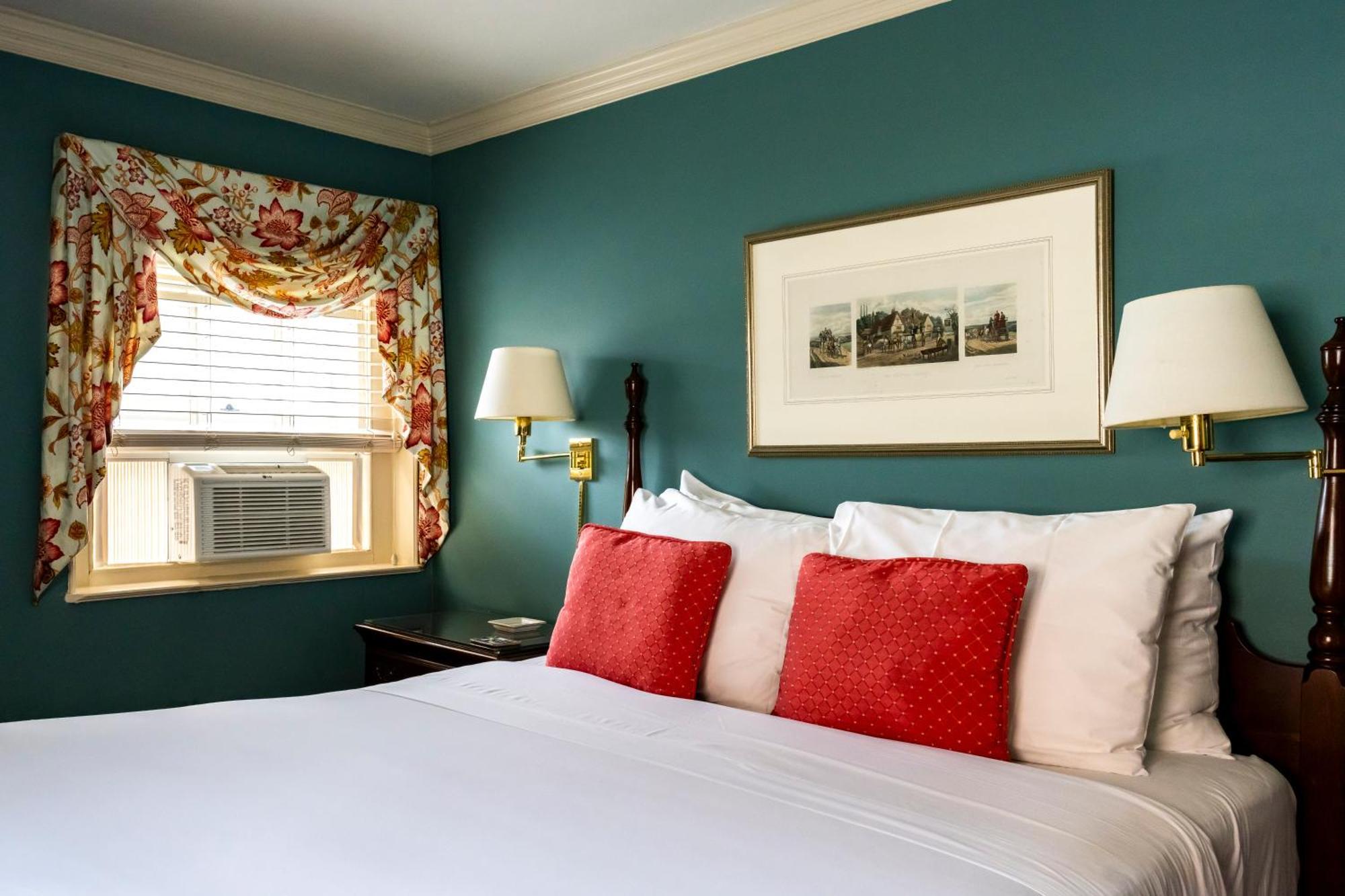 Bed & Breakfast Francis Malbone House