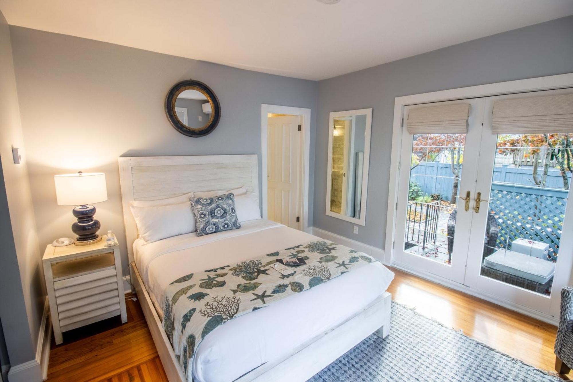 Town & Tide 4* Newport