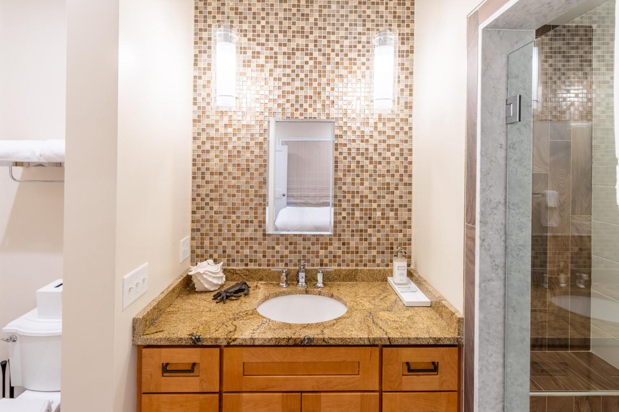 Apartment The Lofts - 546 Thames Street *