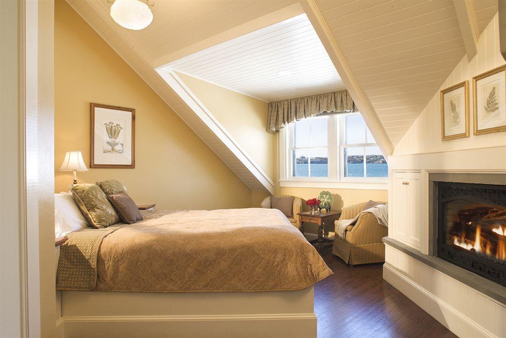 Inn Castle Hill Newport