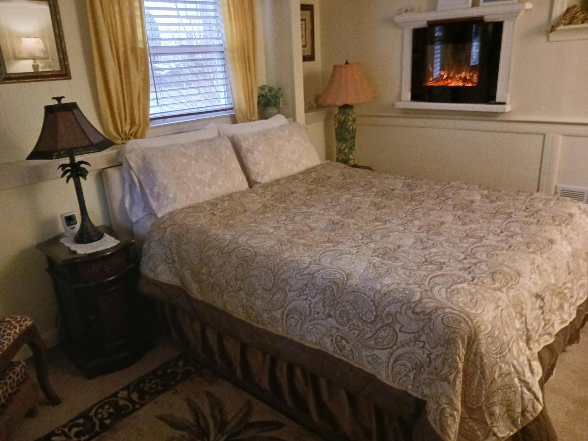 Bed & Breakfast 1 Murray House
