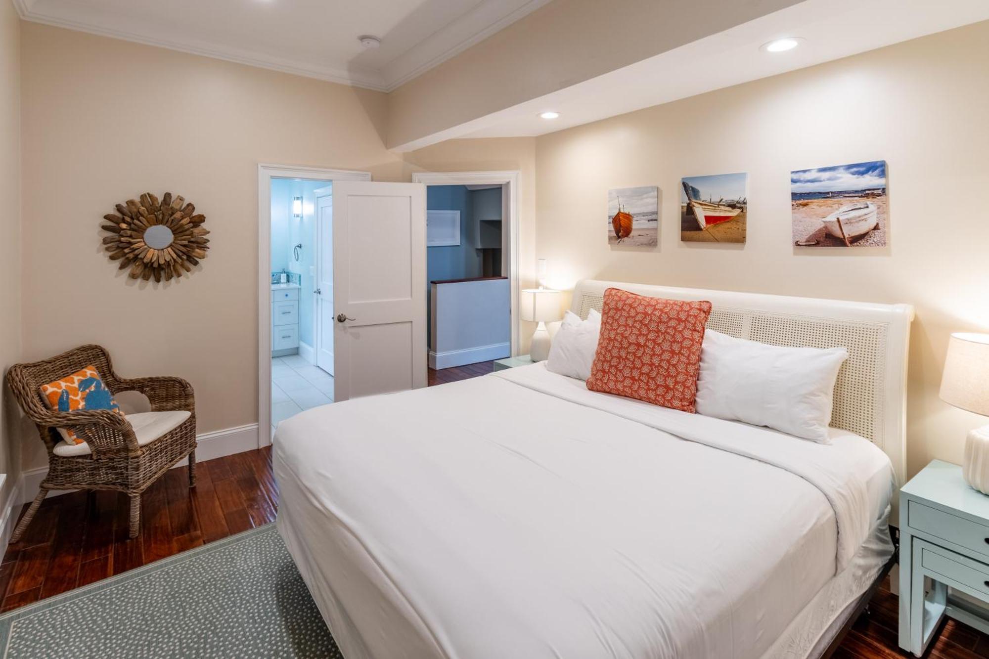 Apartment The Lofts - 548 Thames Street *