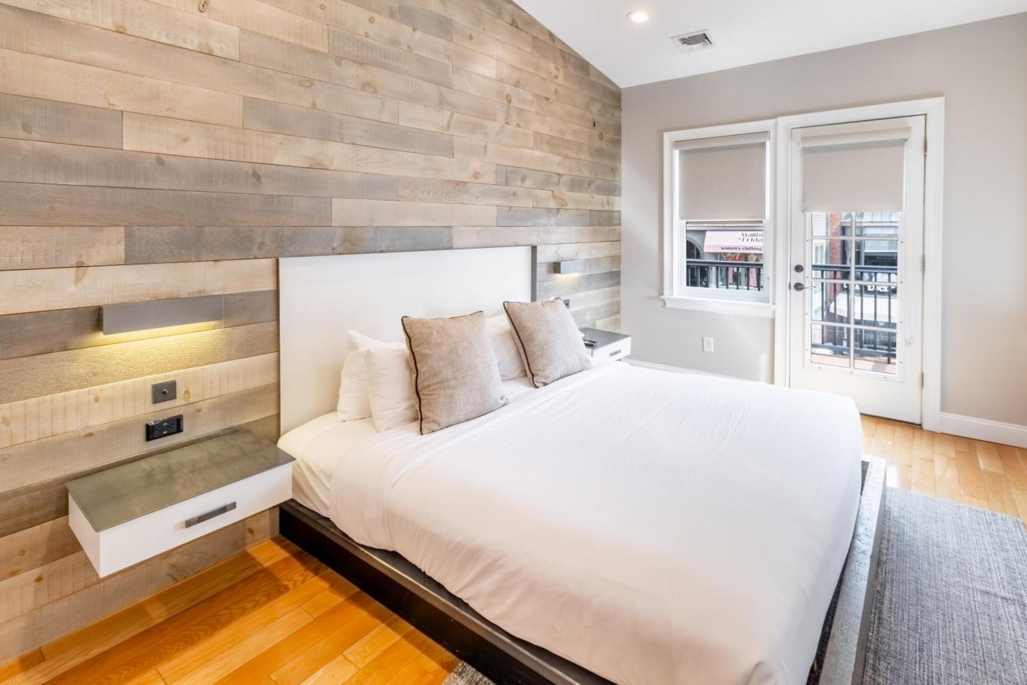 The Lofts - Brick Market Place *