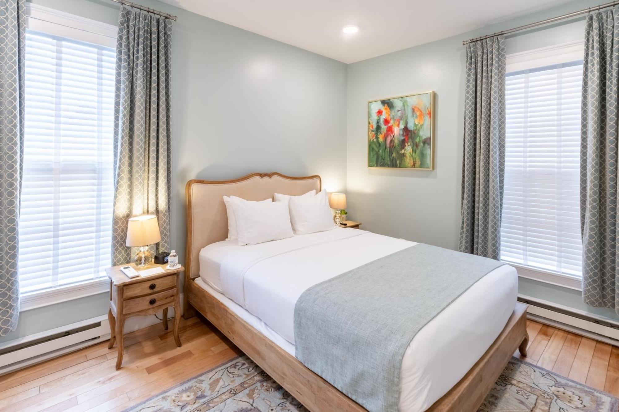 Bed & Breakfast The Outlook 3*
