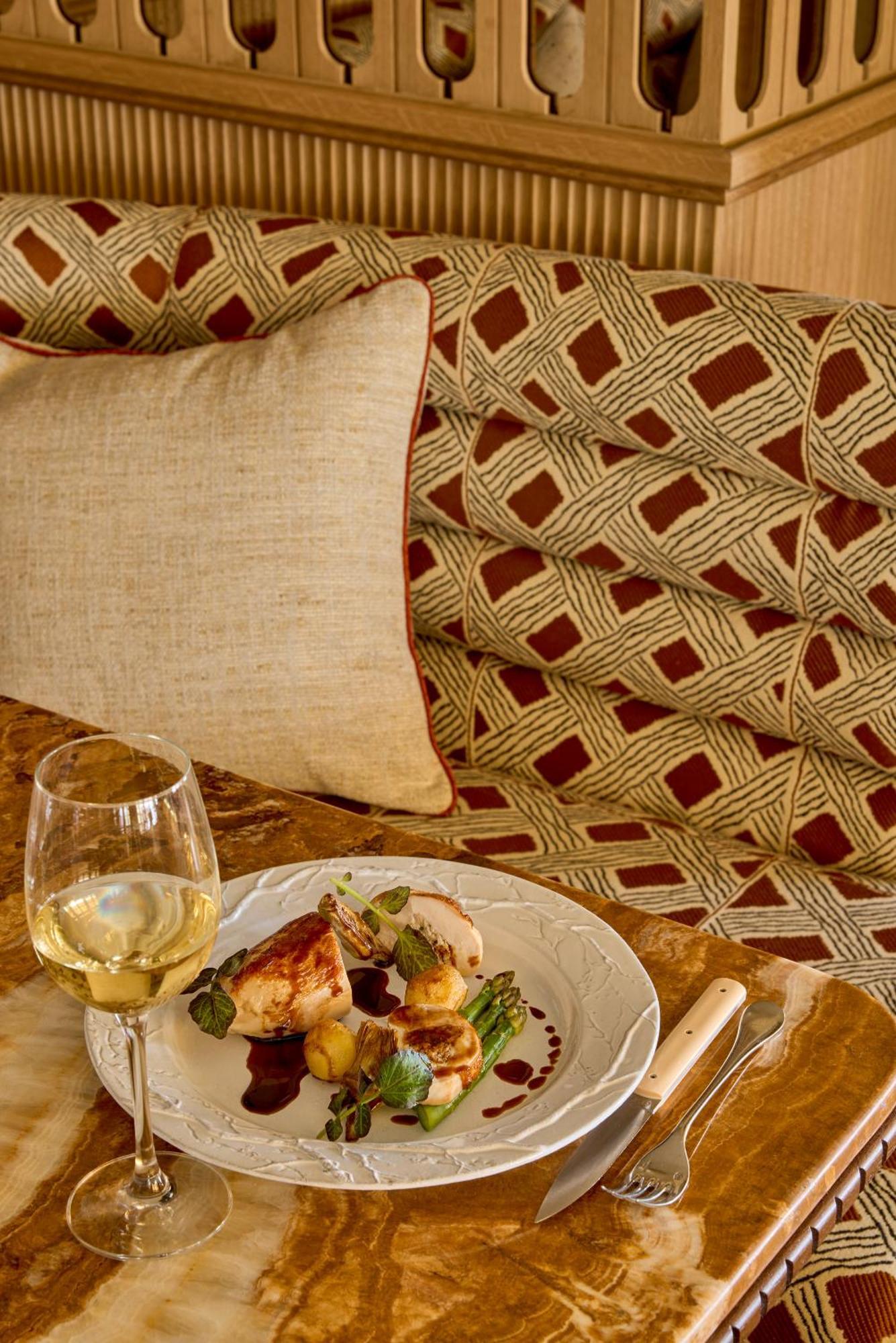 The Chanler At Cliff Walk 5*