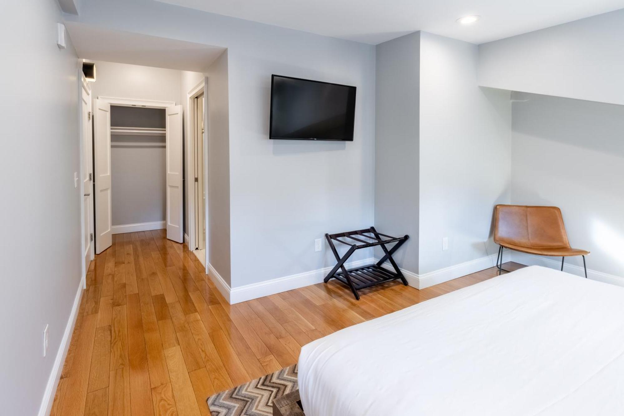 The Lofts - Brick Market Place * Newport