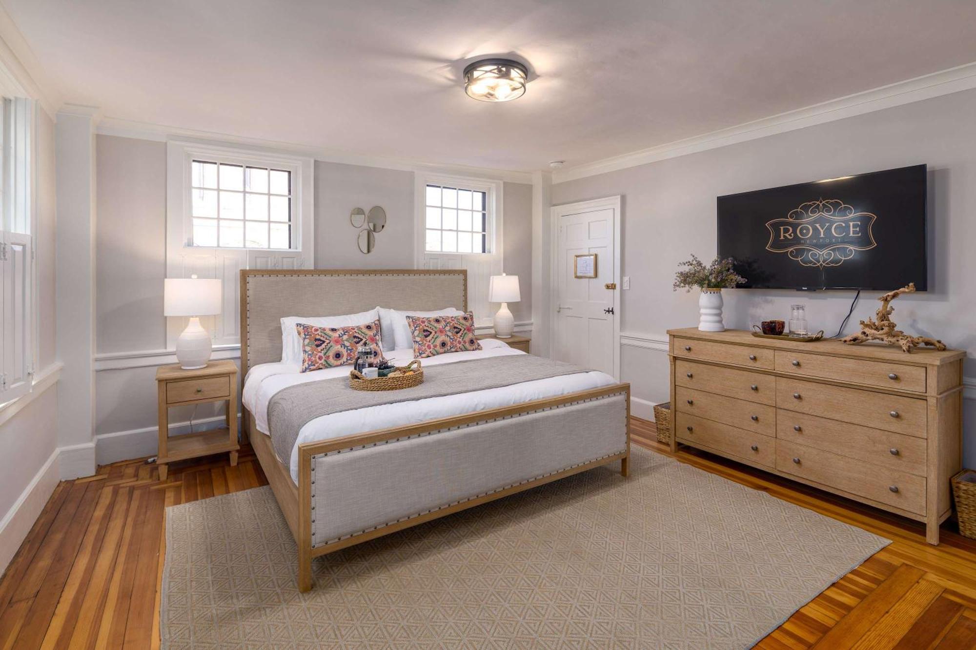 Holiday home The Royce On Spring - High-end Family Getaway In Newport