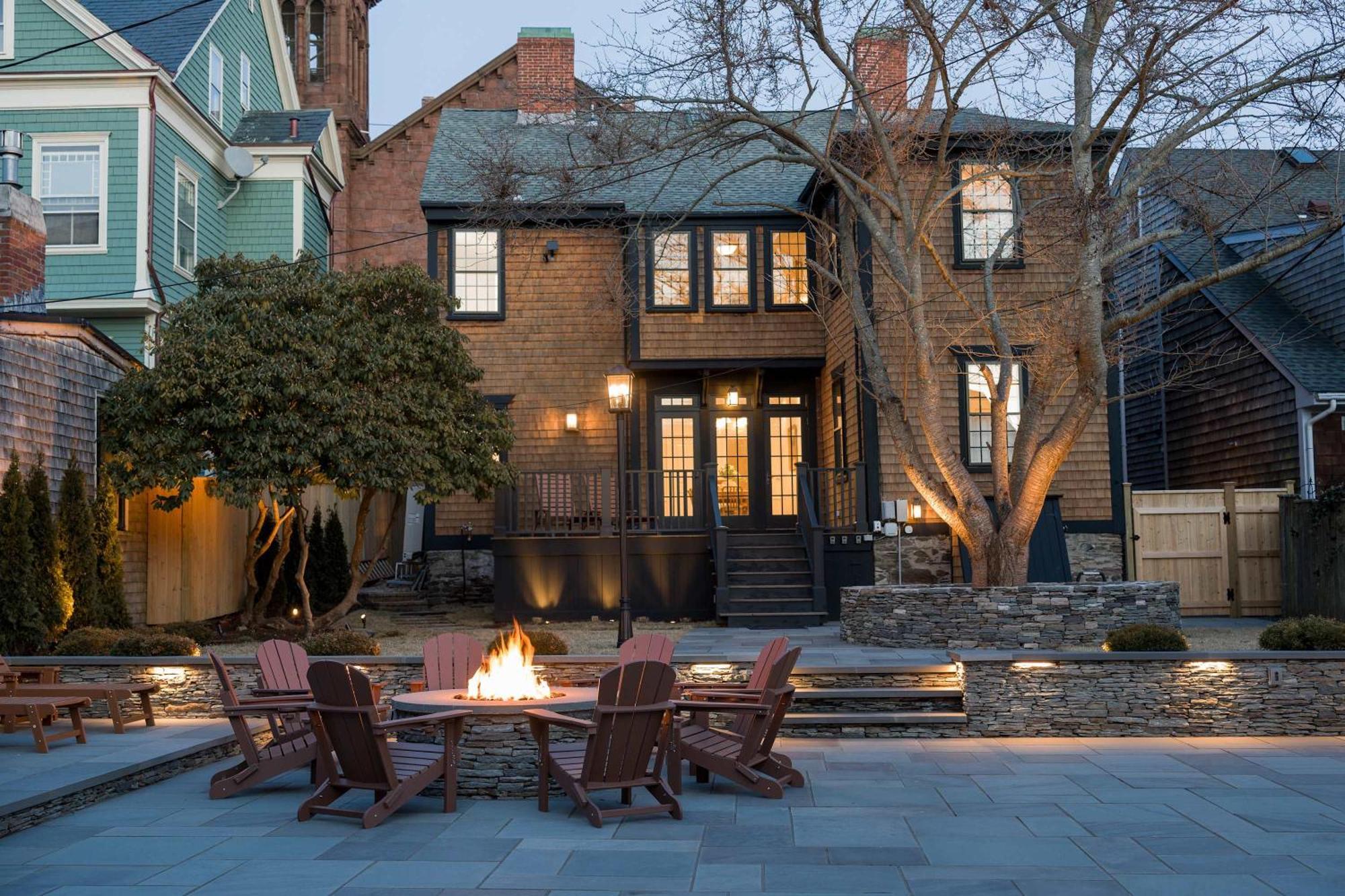 Holiday home The Royce On Spring - High-end Family Getaway In Newport