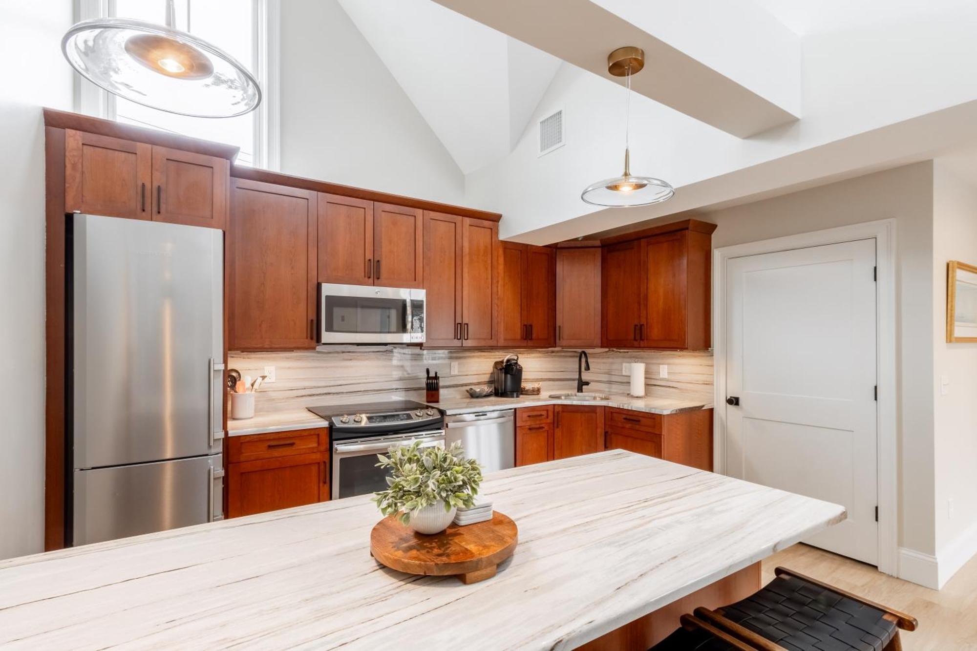 The Lofts - 543 Thames Street *