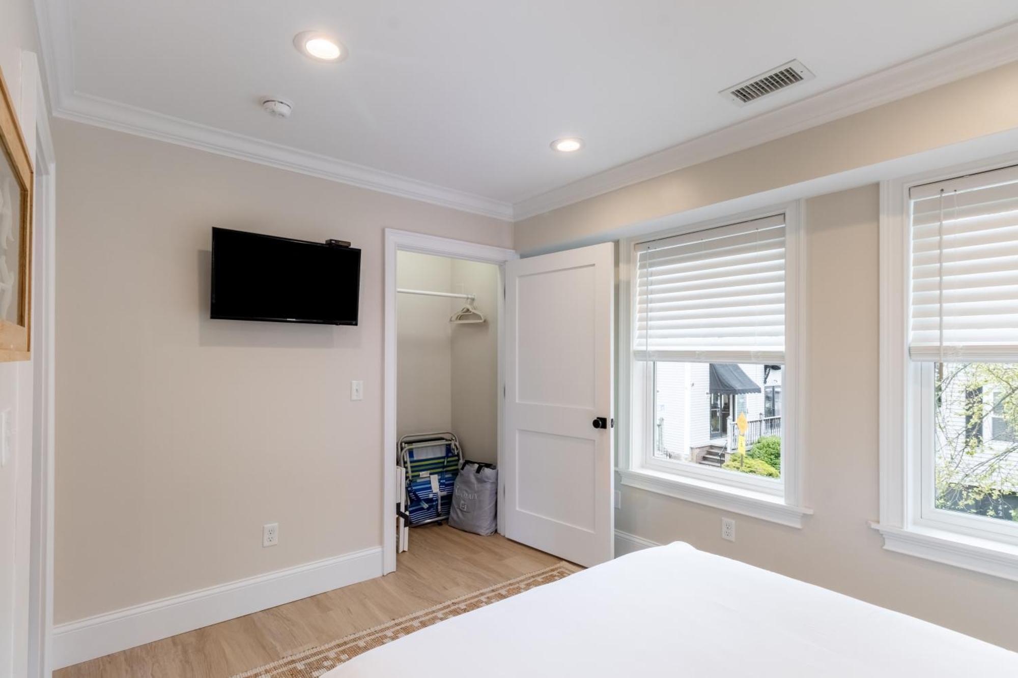 The Lofts - 543 Thames Street * Newport