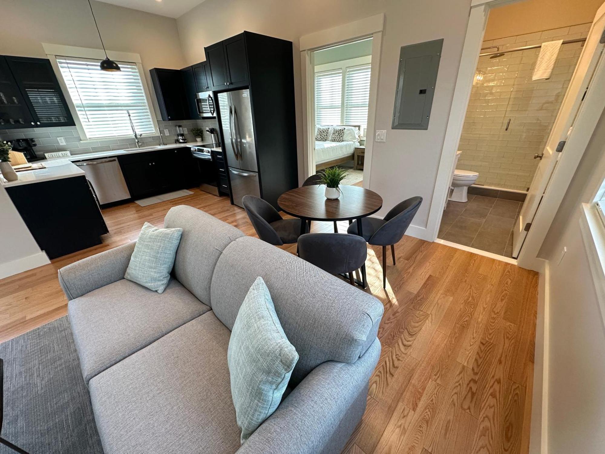 Brand New Construction! 3 Unit5 Bed Property