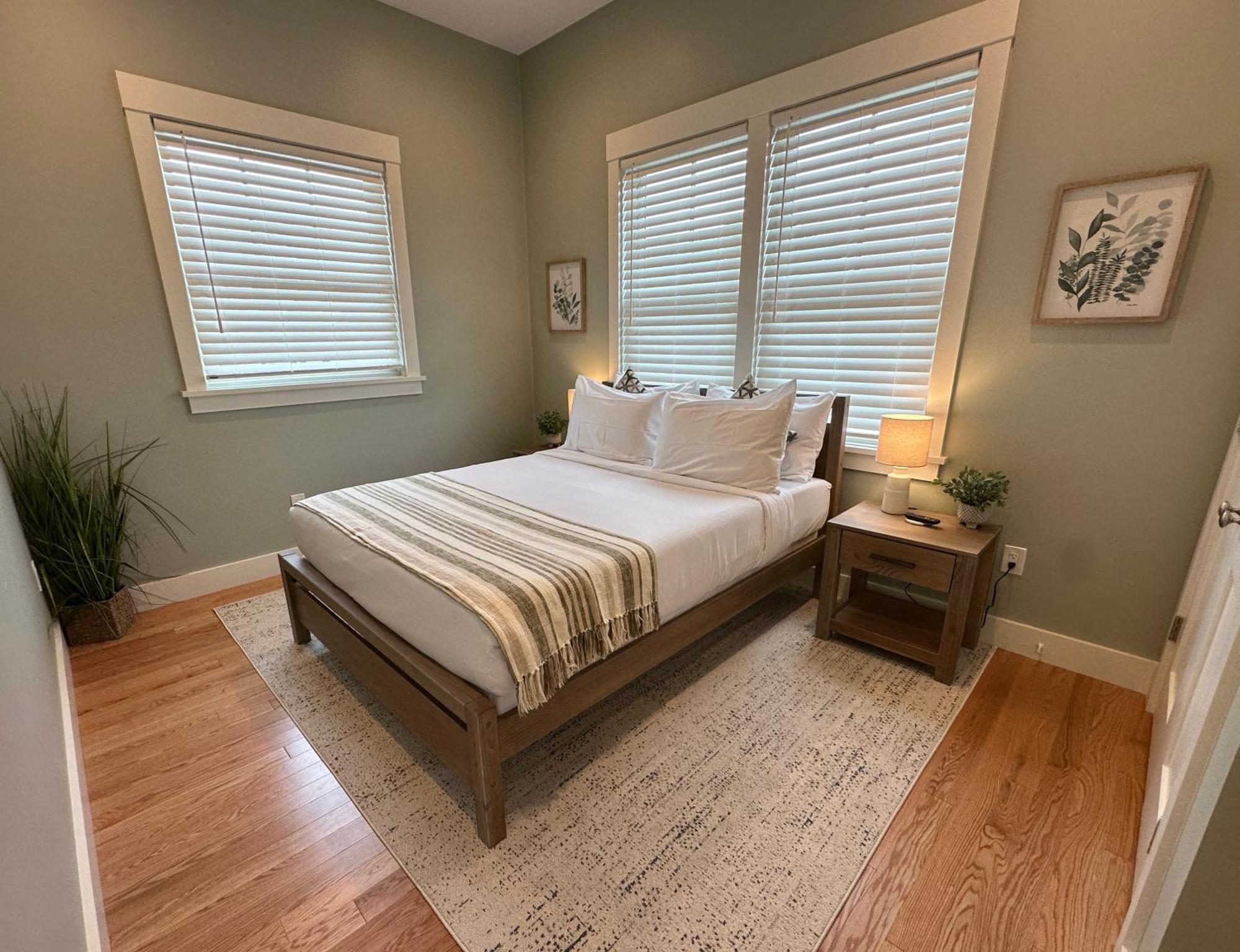 Brand New Construction! 3 Unit5 Bed Property *