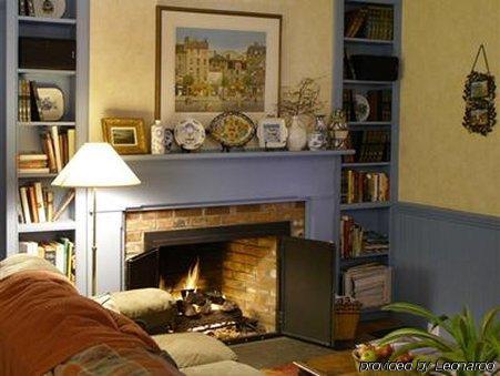 La Farge Perry House Bed & Breakfast