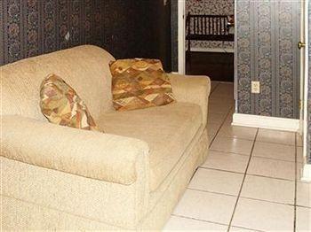Bed & Breakfast The Henry Collins 2*