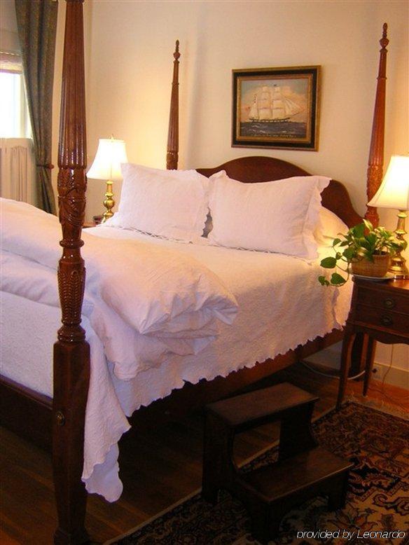 Marshall Slocum Hotel 4*