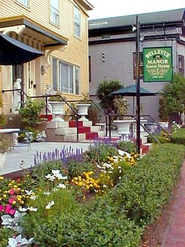 Bed & Breakfast On Bellevue (adults Only) Newport