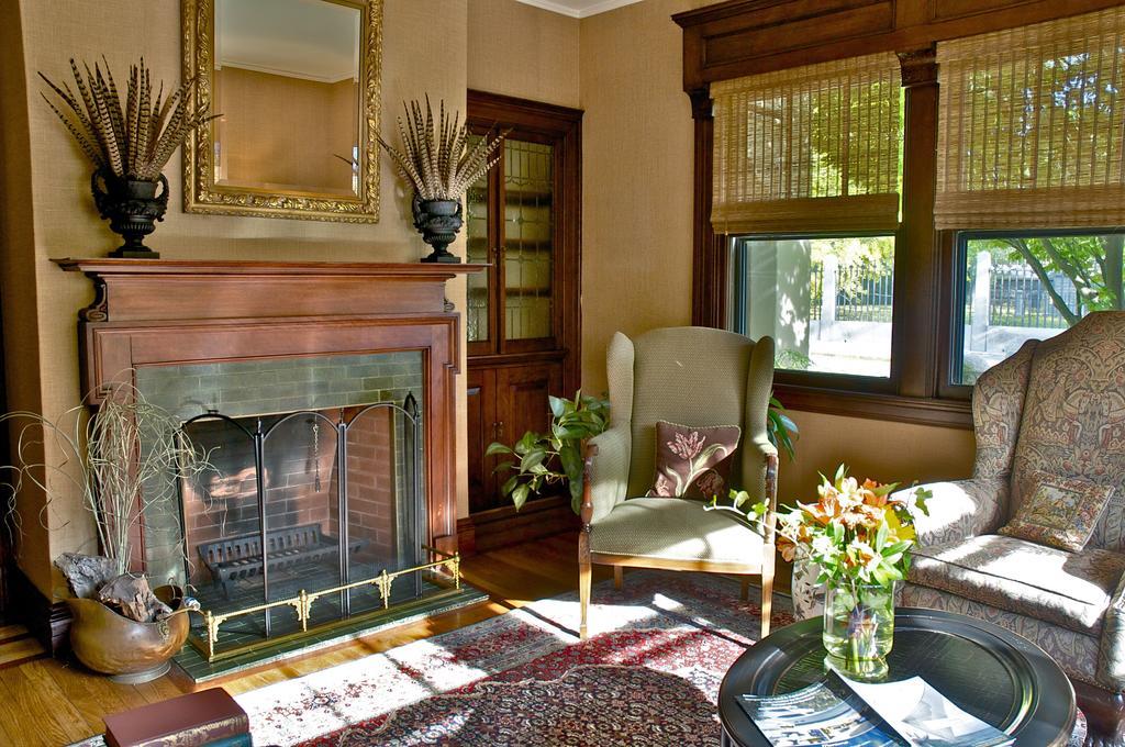 Hilltop Bed & Breakfast