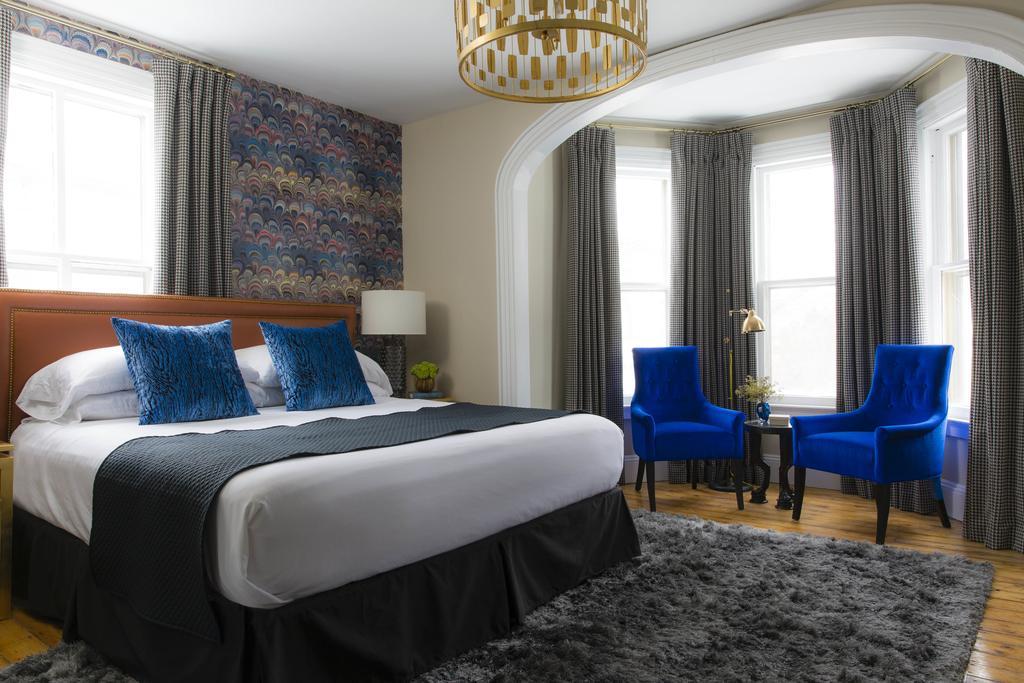 Gilded 4* Newport