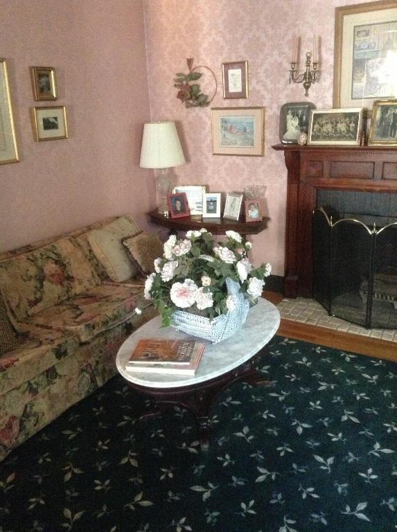 Rose Bed & Breakfast Newport