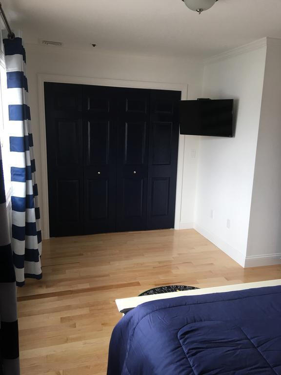 Apartment Irish American *