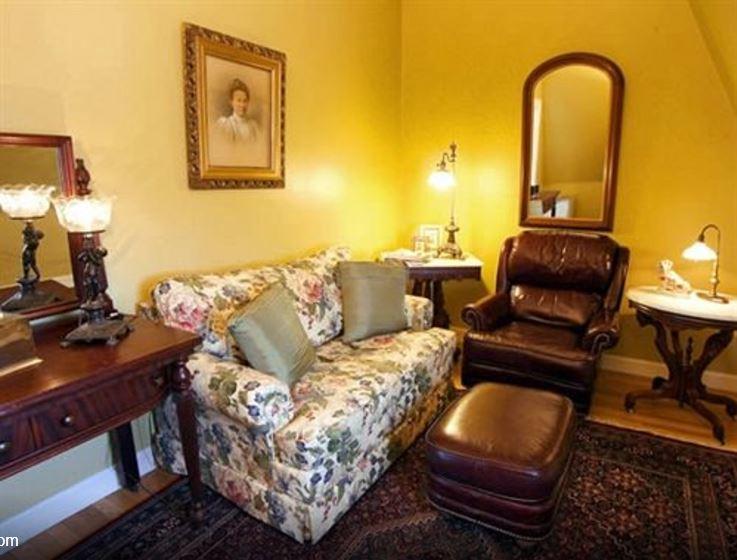 Sarah Kendall House