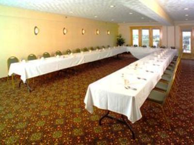 Mainstay And Conference Center 3* Newport