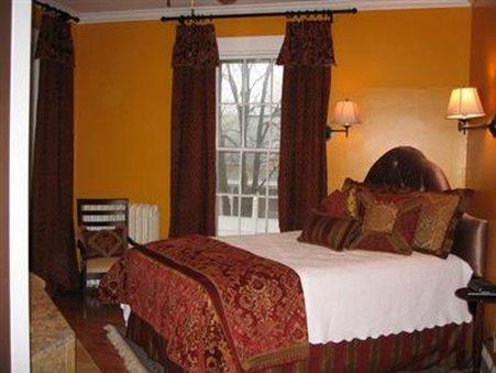 The Bayberry Bed & Breakfast 4*
