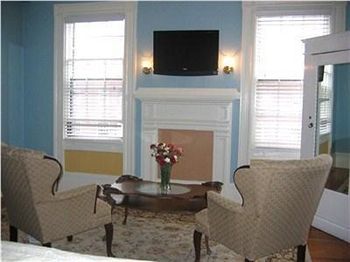 On Bellevue (adults Only) Newport