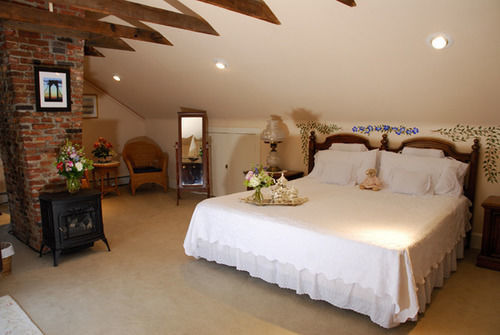 The Spring Seasons Hotel Newport