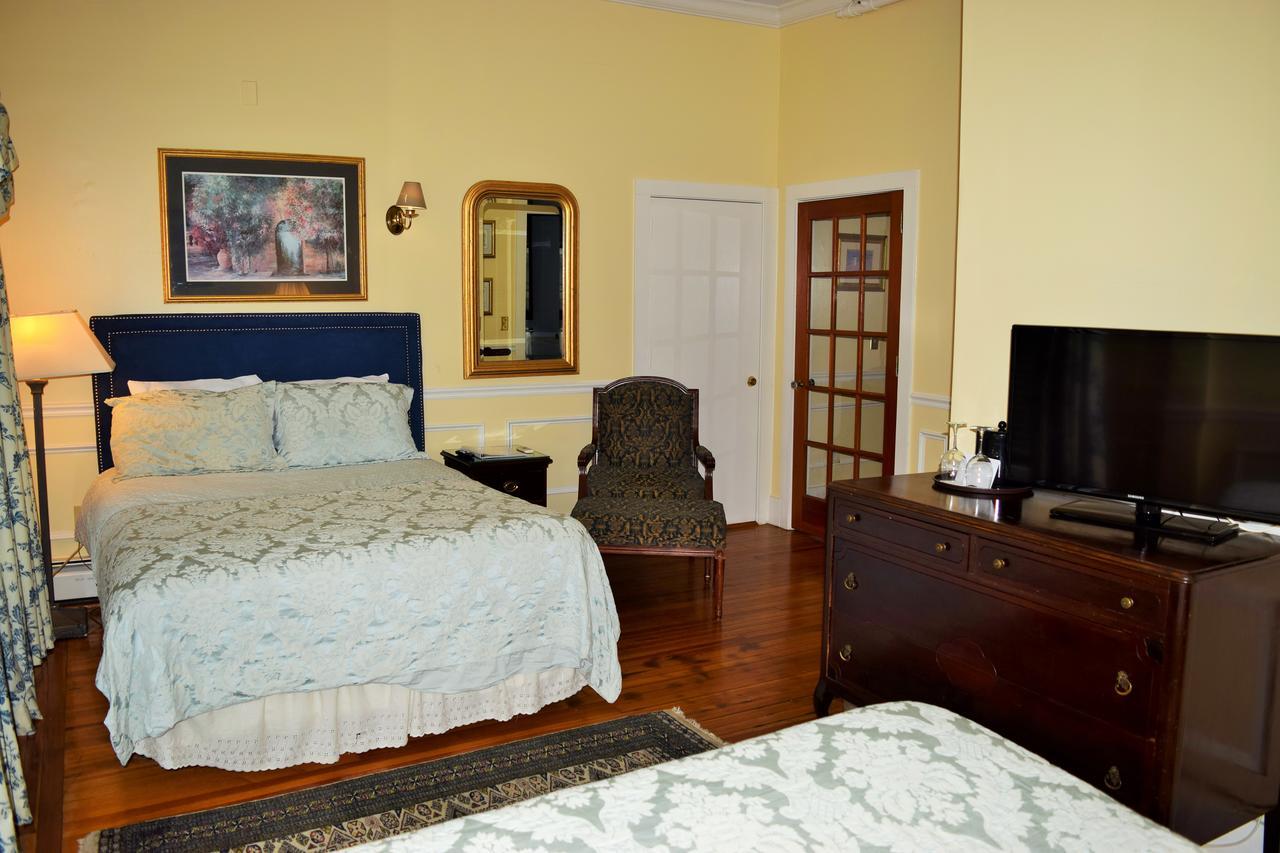 Bellevue House Bed & Breakfast