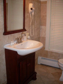 On Bellevue (adults Only) Bed & Breakfast