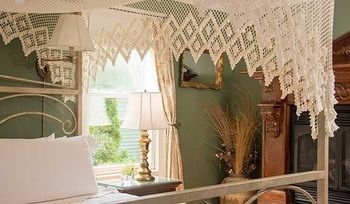 Bed & Breakfast Town & Tide
